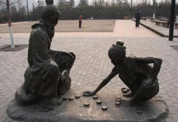 父子下棋銅雕廠家 公園老人小孩下棋銅雕制作