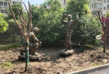園林公園工人人物銅雕廠家