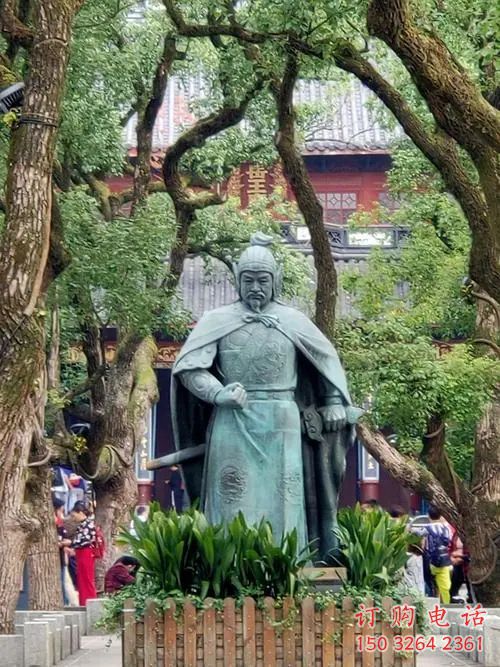 岳飛公園廣場人物銅雕廠家價(jià)格