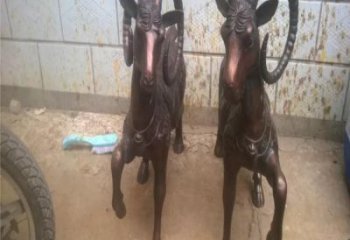 青銅公羊銅雕廠家 公園動物銅雕