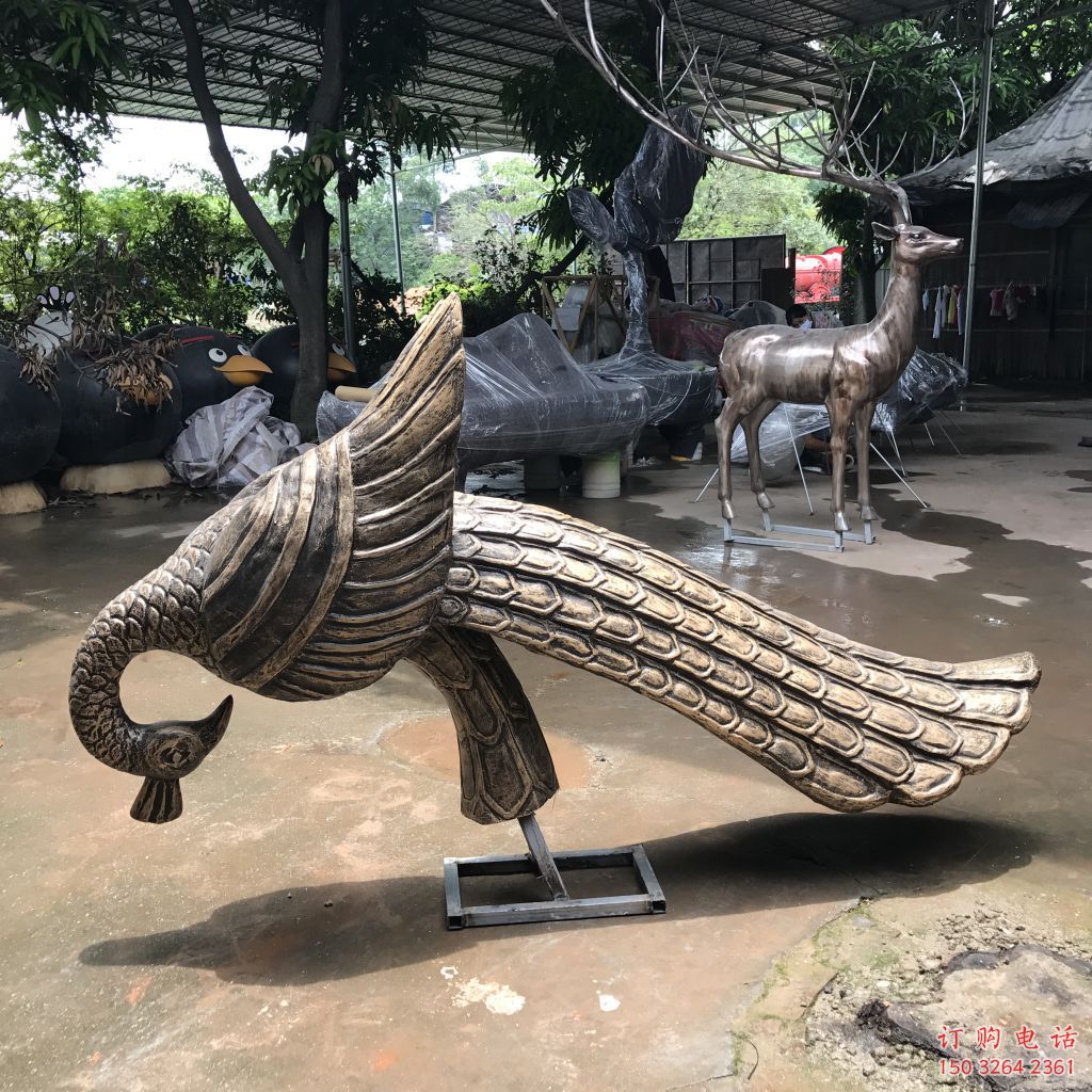 廣場(chǎng)孔雀銅雕廠家 青銅動(dòng)物銅雕