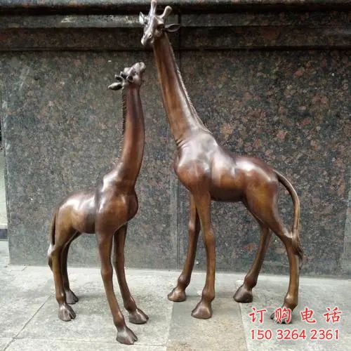仿古長(zhǎng)頸鹿銅雕廠家 彩繪動(dòng)物銅雕