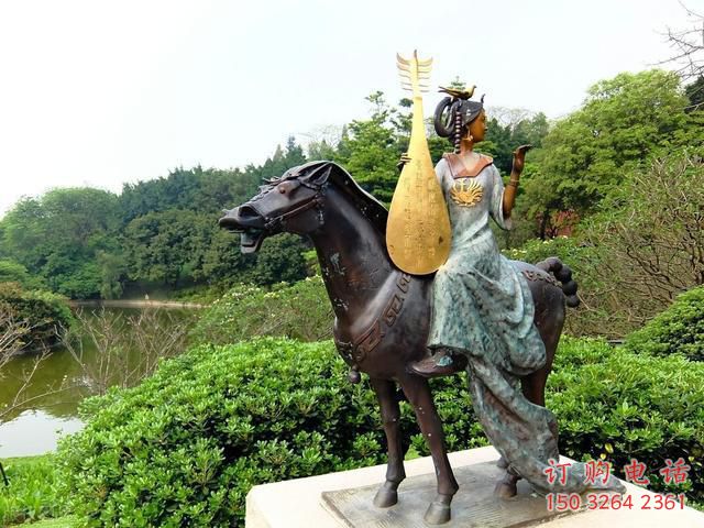 青銅琵琶銅雕廠家 公園工藝品銅雕