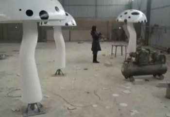 街頭蘑菇銅雕廠家 城市工藝品銅雕