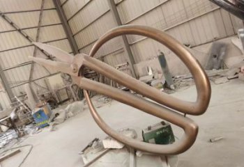 廣場剪刀銅雕廠家 青銅工藝品銅雕