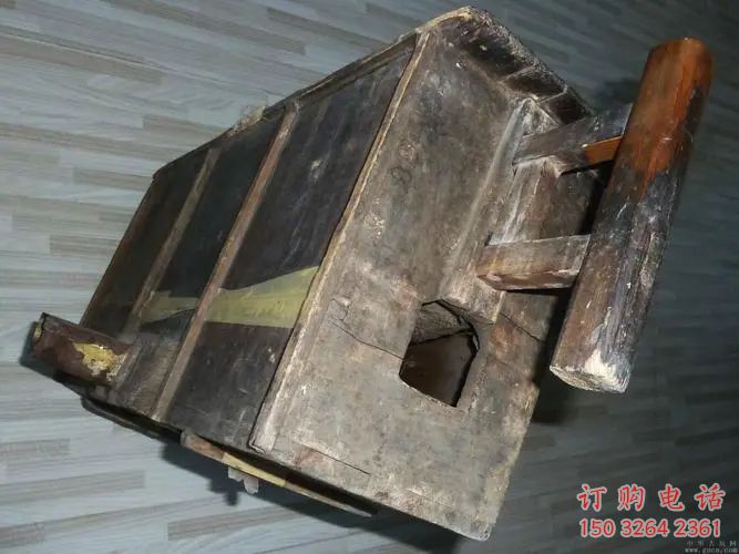 公園風(fēng)箱銅雕廠家 街頭工藝品銅雕