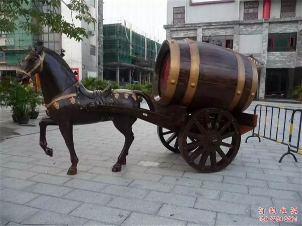 酒桶雕塑 廣場(chǎng)景觀擺件 鑄銅酒桶雕塑廠家