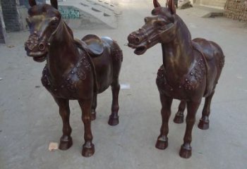 選購售樓處奔馬雕塑 商業(yè)街仿真雕塑 動物擺件