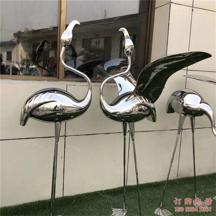 預(yù)定城市丹頂鶴雕塑 風(fēng)景區(qū)彩繪雕塑 抽象擺件生產(chǎn)