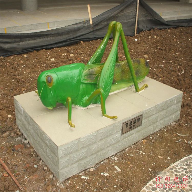 常用鏤空蟈蟈雕塑廠家 廣場(chǎng)近代雕塑 門口小品