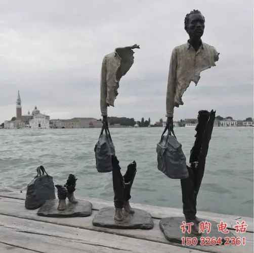 甘肅鏤空旅行者雕塑 廣場(chǎng)空心人雕塑 門口小品