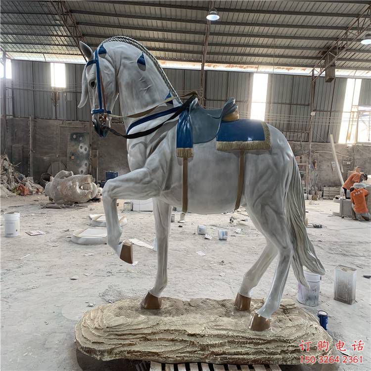 河北酒店戰(zhàn)馬雕塑，家禽主題，彩繪工藝