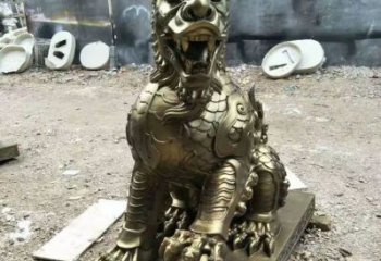 重慶景區(qū)麒麟雕塑，鍍金歐式雕塑，鐵藝材質(zhì)