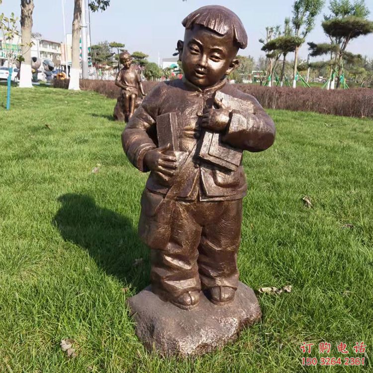 街頭小孩子雕塑廠家 大型別墅區(qū)玩耍雕塑 黃銅童趣雕塑