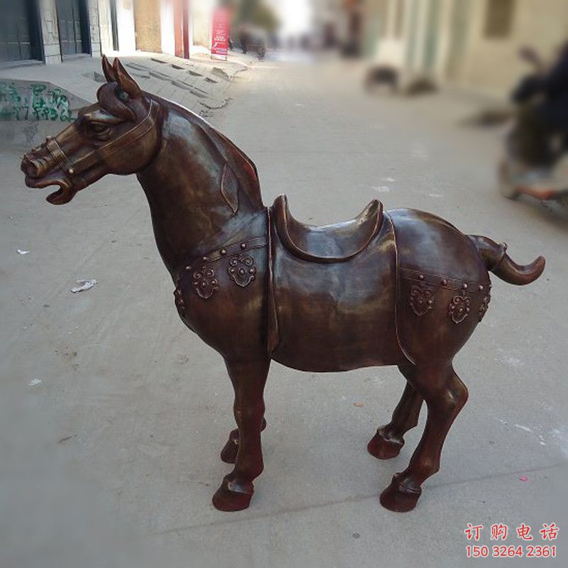 門口馬踏飛燕雕塑生產(chǎn)制作 售樓處仿真雕塑 彩繪小品