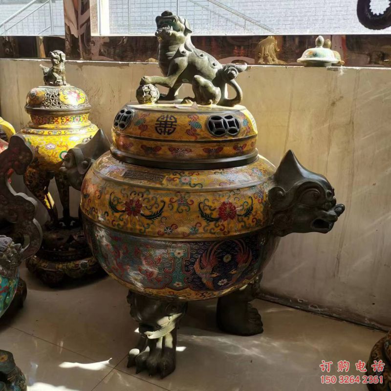獅子彩球博山爐雕塑