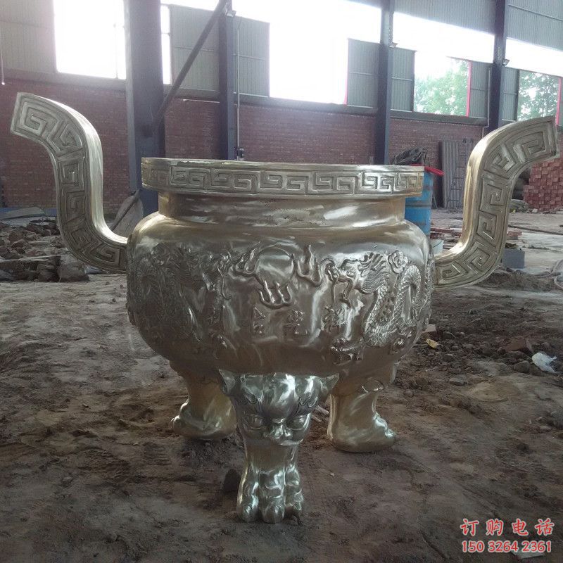 鑄銅三足爐雕塑制作