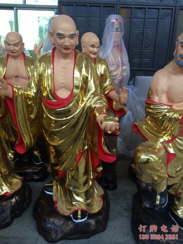 站相十八羅漢，十八羅漢貼金