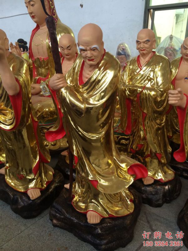 站相十八羅漢，十八羅漢貼金
