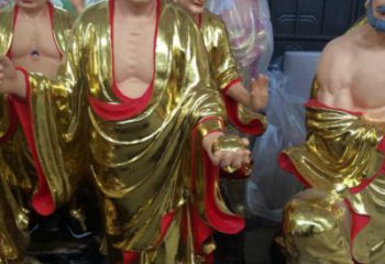 站相十八羅漢，十八羅漢貼金