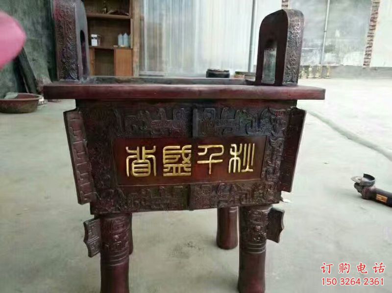 古銅色鼎盛千秋青銅鼎雕塑