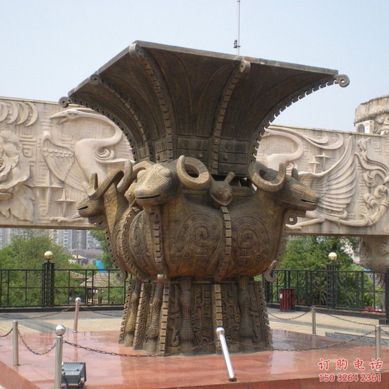 地產(chǎn)標識四羊方尊銅雕塑