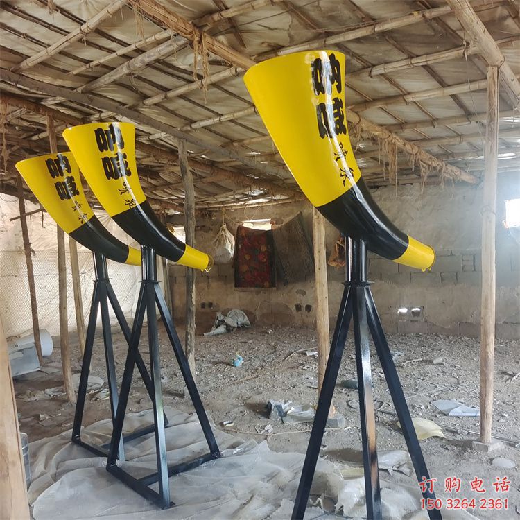 六盤水園林喇叭雕塑
