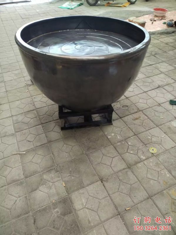 鶴壁鑄銅缸雕塑預(yù)用