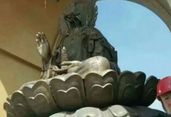 臥蓮觀音銅佛像拼裝焊接現場